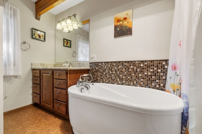 Building Photo - 13912 Grey Bears Trail