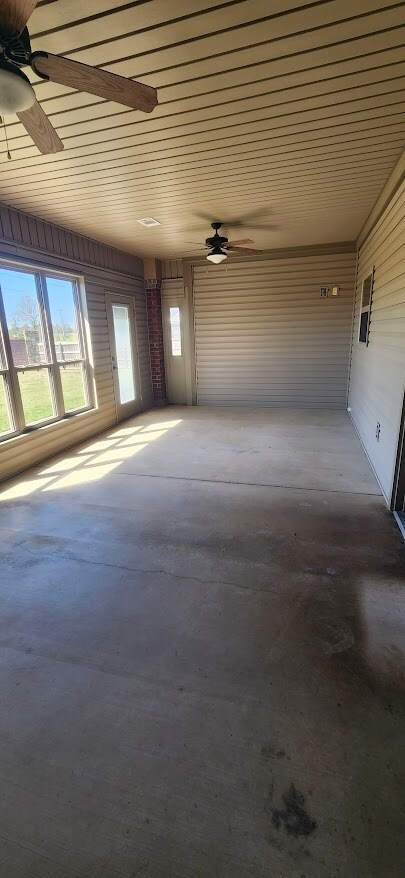 Building Photo - 5025 Sistine Chapel Dr