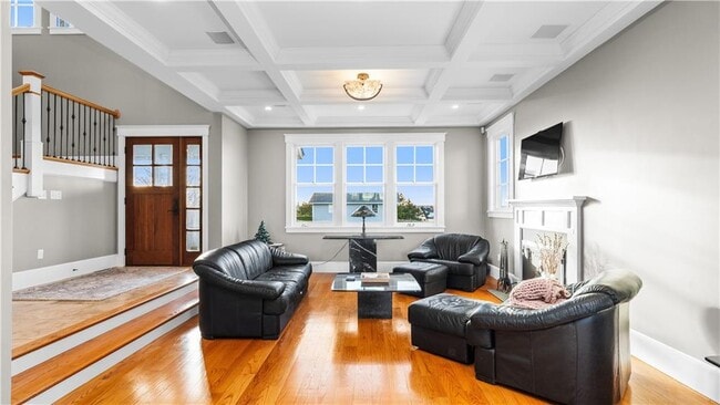 Building Photo - 3 Doris Terrace