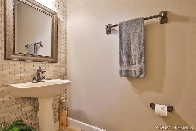 Building Photo - 453 Venetian Villa Dr