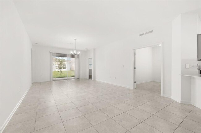 Building Photo - 1620 Marksman Rd