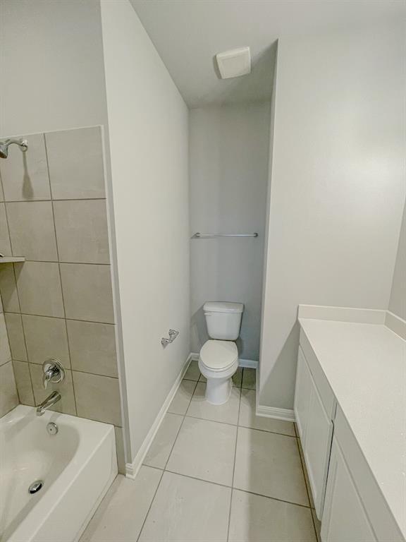 Building Photo - 465 Unforgiven Ln