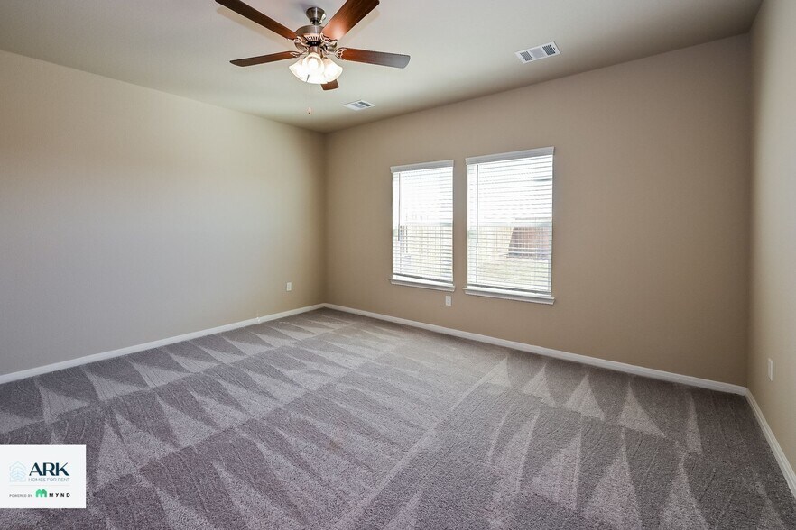 Building Photo - 7919 Fijian Cypress Dr
