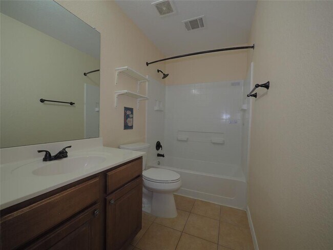 Building Photo - 324 Hidden Brook Ln