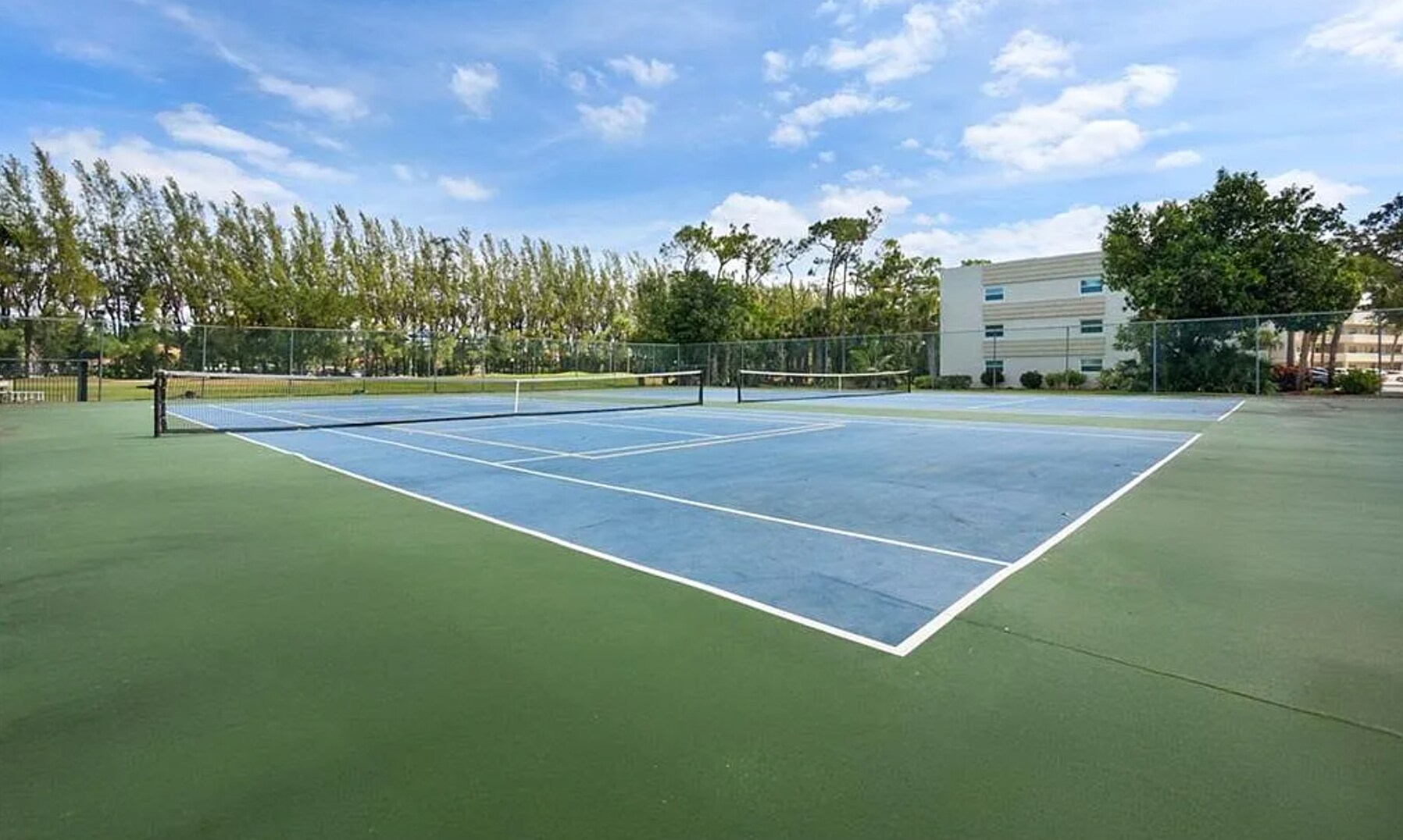 Building Photo - 501 Forest Lakes Blvd