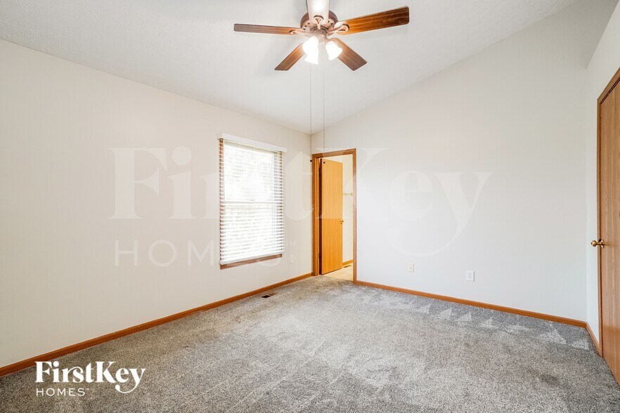 Building Photo - 1072 Tarragon Dr