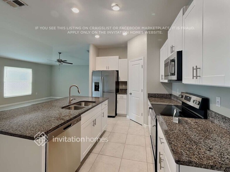 Building Photo - 11176 Riley Pines Cir