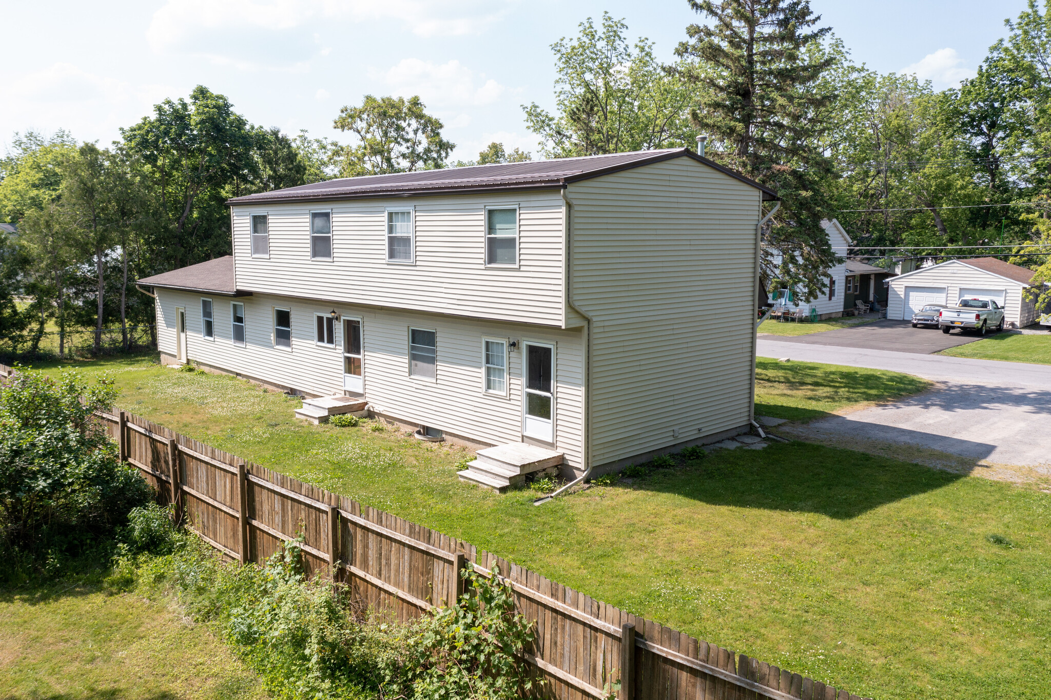 Building Photo - 2 Rorbach Ln