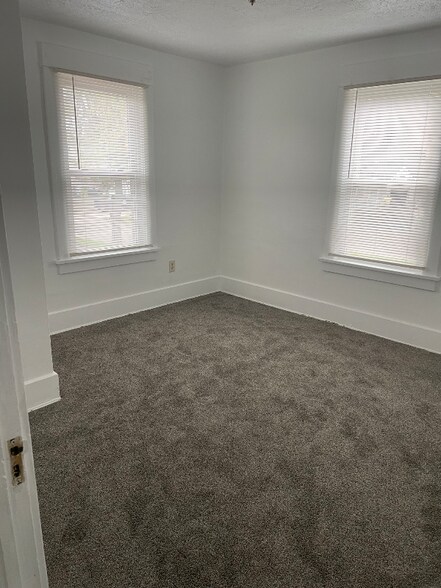 Building Photo - 230 Belmont Ave