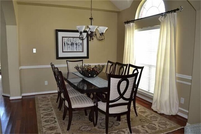 Building Photo - 3015 Felton Springs Dr