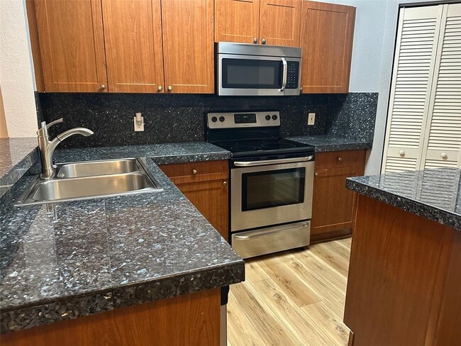 Building Photo - 2277 Chianti Pl