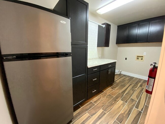 Building Photo - Unique Home in Perry