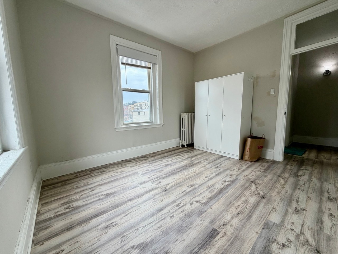 Building Photo - 14 Glenville Ave