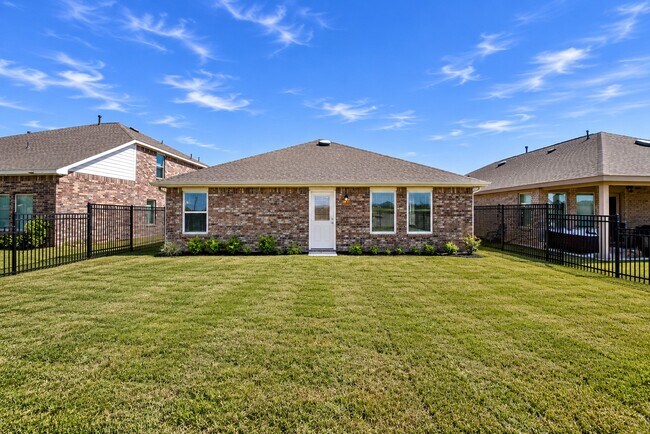 Building Photo - 1460 Twilight Grn Dr