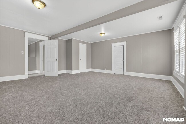 Building Photo - Charming 2BR Apartment in Winston Salem