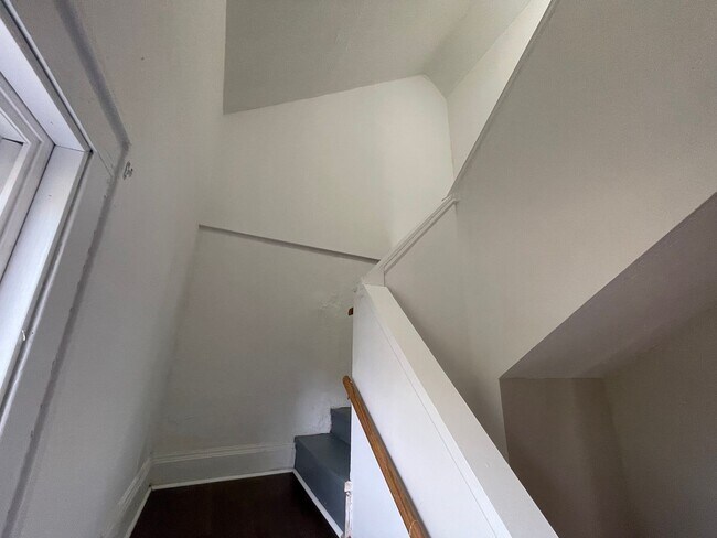 Building Photo - SECTION 8 and EDEN ACCEPTED!! Spacious Newly Renovated 3- Bedroom Home!!