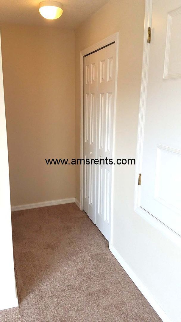 Building Photo - 13157 Paloma Dr
