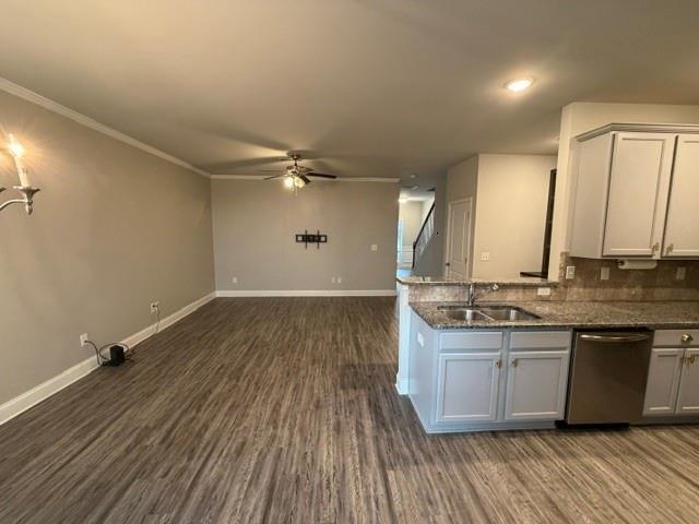 Building Photo - 7127 Fringe Flower Dr