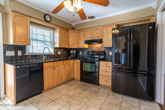 Building Photo - 3208 Ellis Way