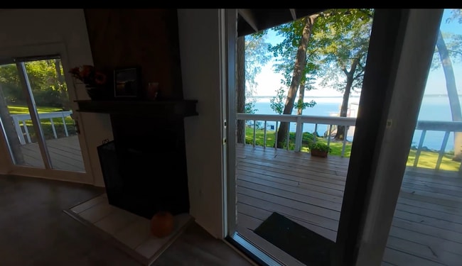 Building Photo - 20868 Bay Shore Dr