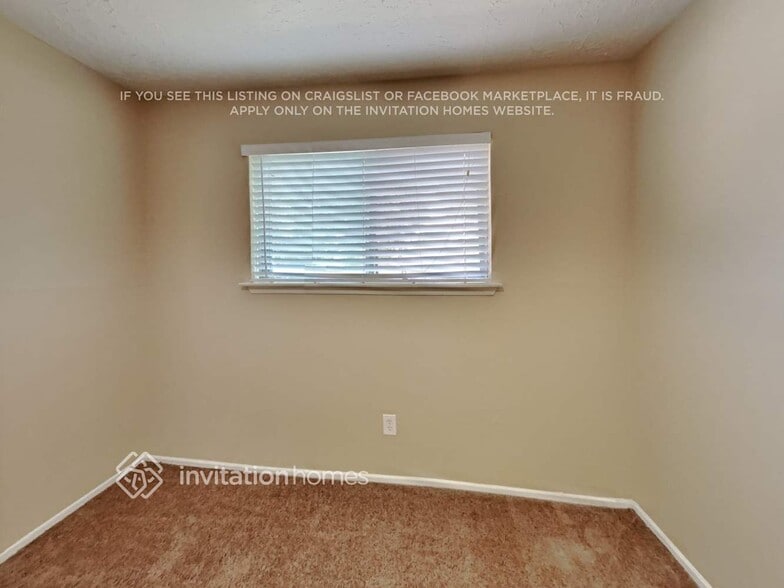 Building Photo - 16014 Logan Rock Rd