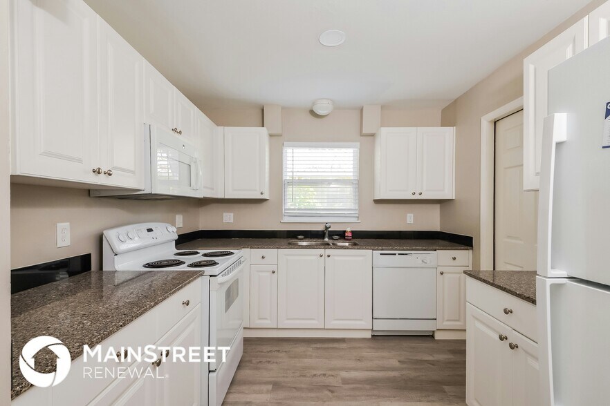 Building Photo - 2839 Hope St