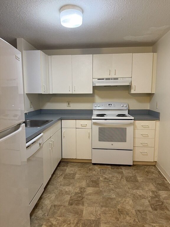 Primary Photo - 5 5th St