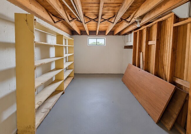 Building Photo - 1277 Waldorf Dr