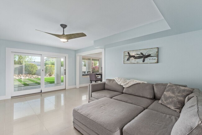 Building Photo - Beautifully Remodeled 4 Bedroom Home in Gr...
