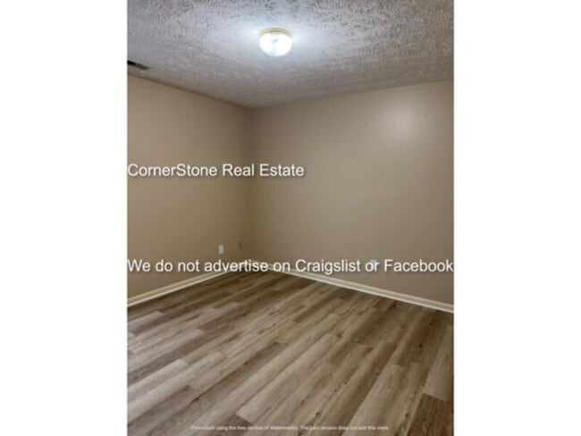 Building Photo - 143 Bahia Ln