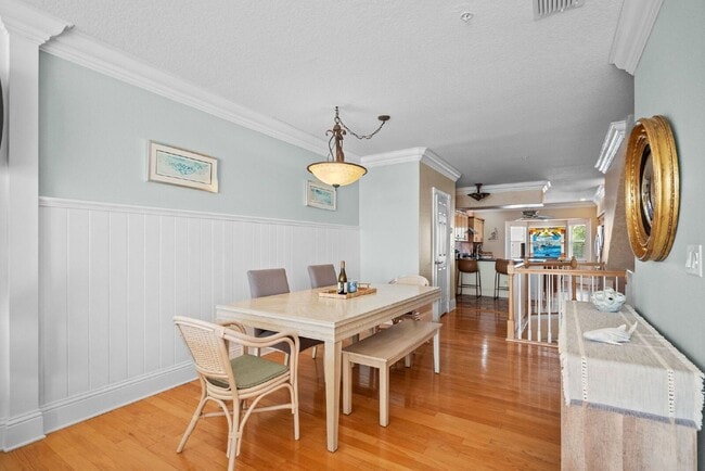 Building Photo - 1593 Pinellas Bayway S