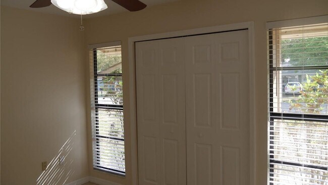 Building Photo - 3026 Vinson Ave