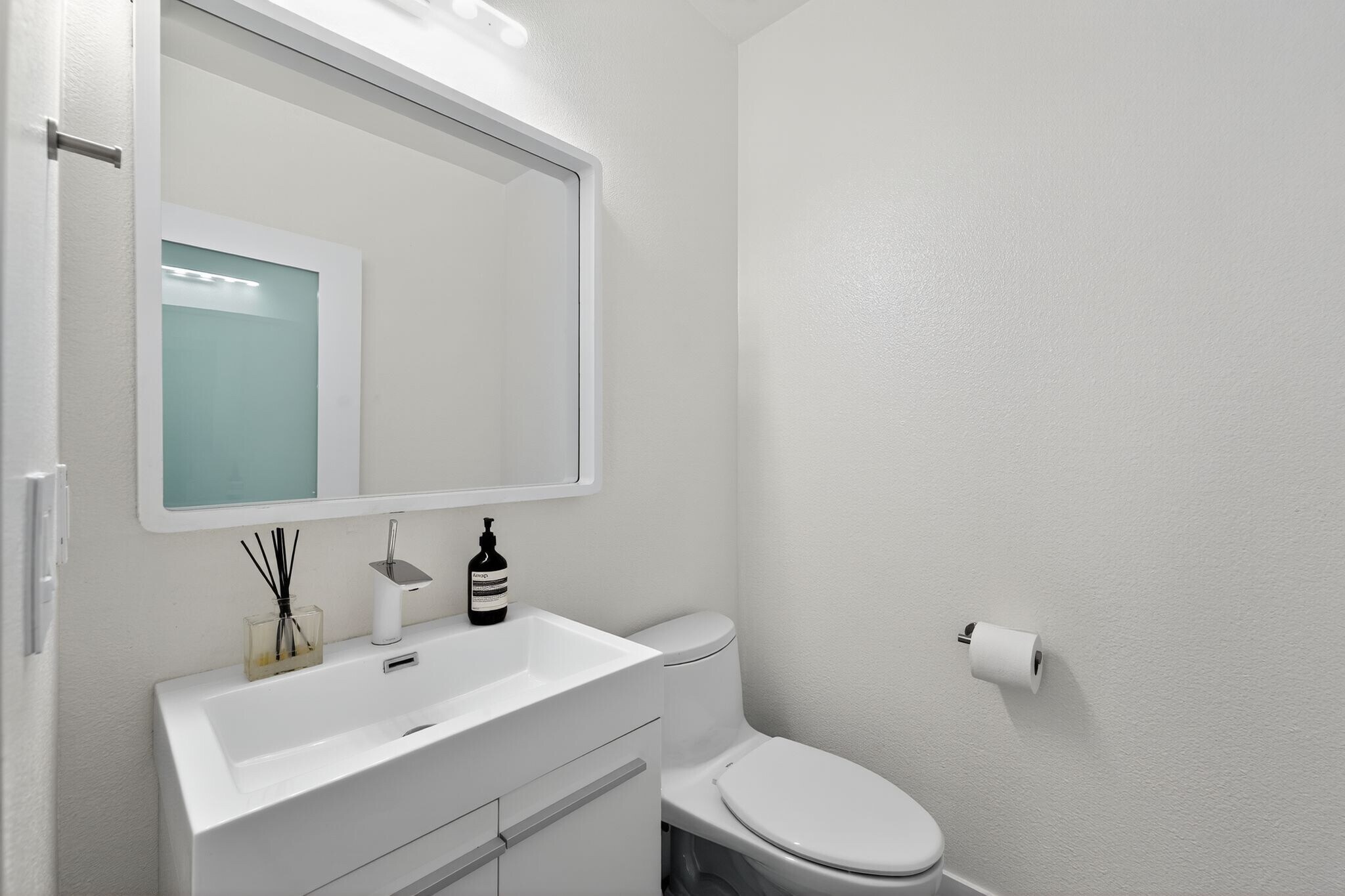 Building Photo - 1418 Innes Pl