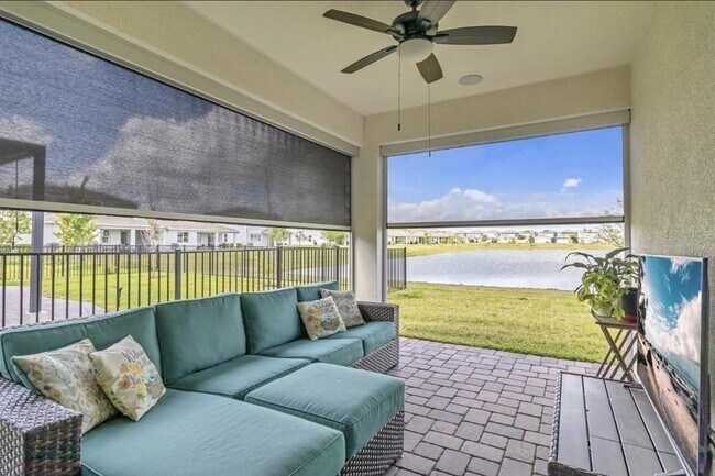 Building Photo - 1872 Summer Serenity Dr