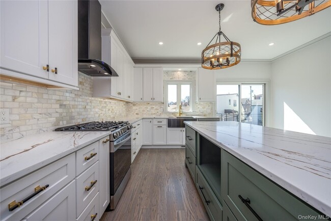 Building Photo - 7 Victoria Ln