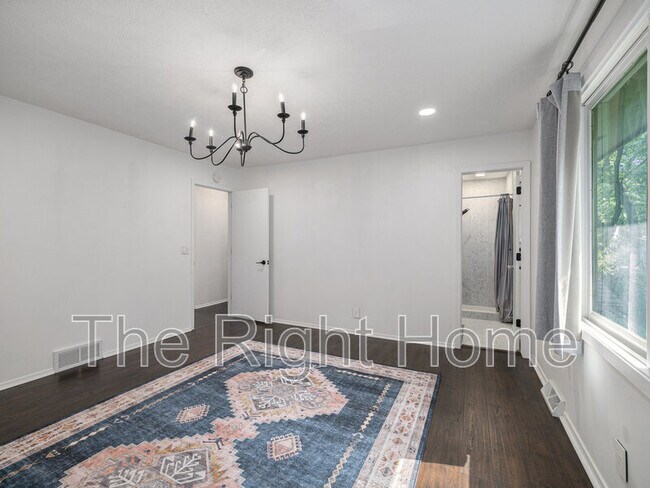 Building Photo - 11736 Quail Dr