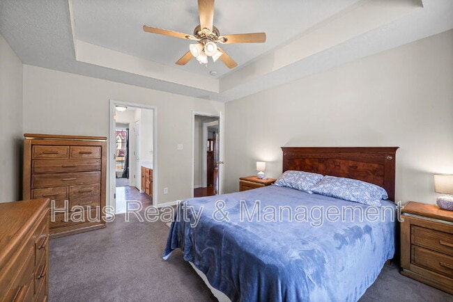 Building Photo - 674 Superior Ln