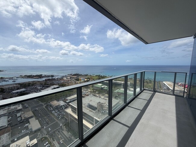Building Photo - 600 Ala Moana Blvd