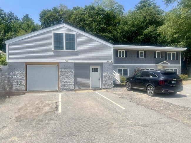 Building Photo - 332 Daniel Webster Hwy