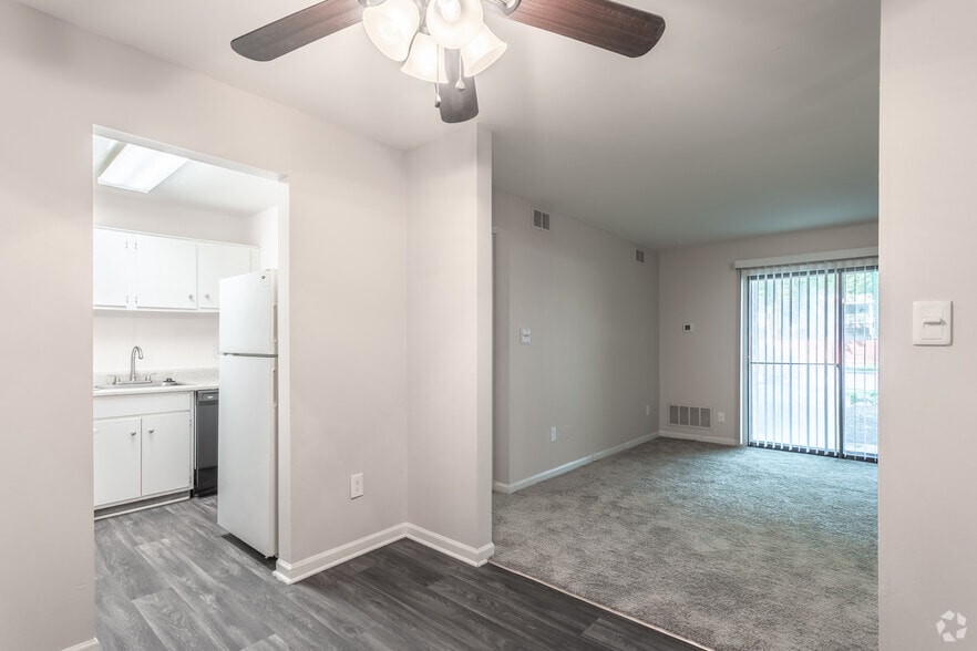 Foxcroft I 263 Clemwood Pky Hampton VA 23669 Apartment Finder