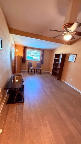 Building Photo - 3324 Webber St