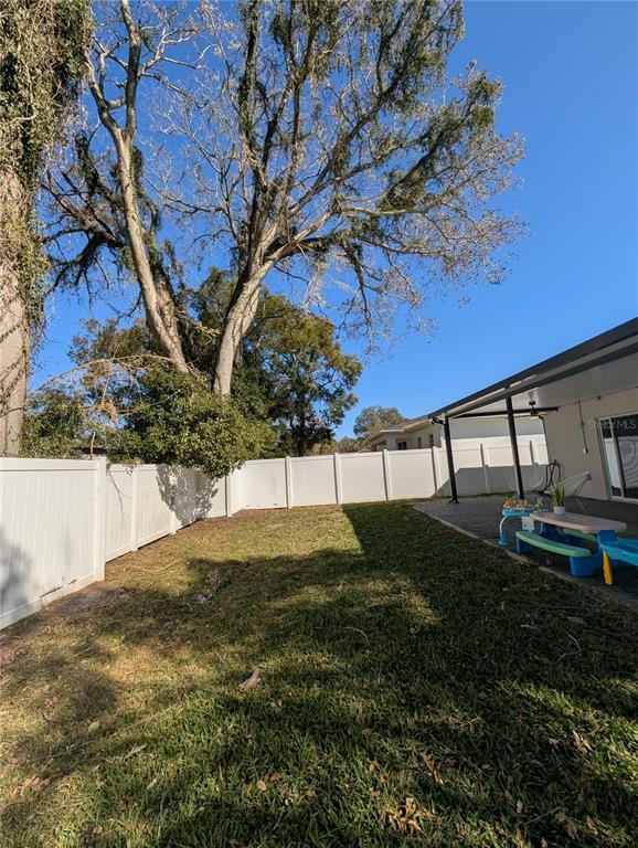 Building Photo - 2023 White Ave