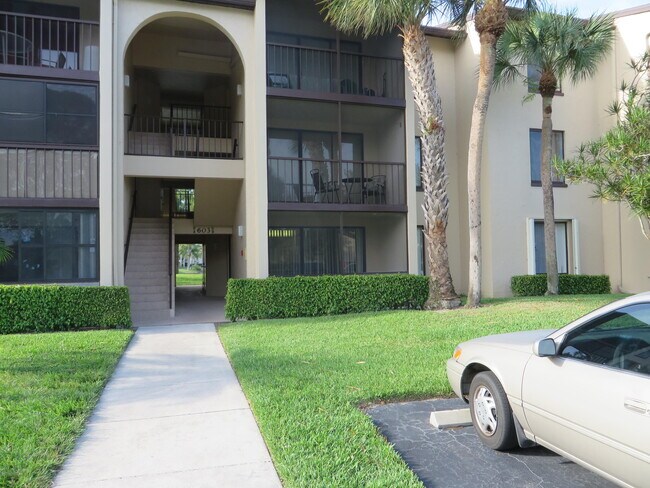 Building Photo - 603 Sea Pine Way