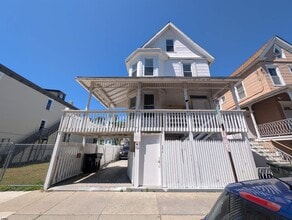 Building Photo - 36 N Florida Ave