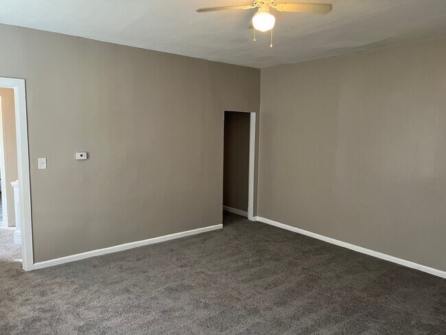 Building Photo - 3643 West Eighth Street