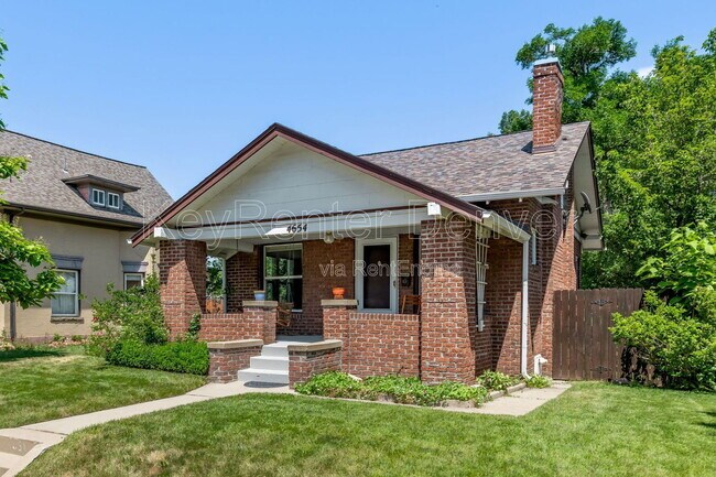 Building Photo - 4654 N Bryant St