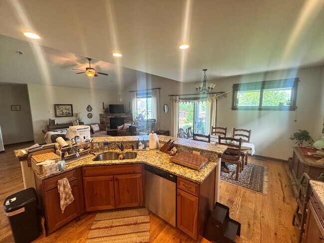 Building Photo - Large, Open Home with Beautiful Backyard and Oversized Garage
