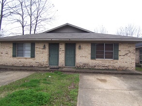 Building Photo - 5117 - A Prescott  -  Alexandria