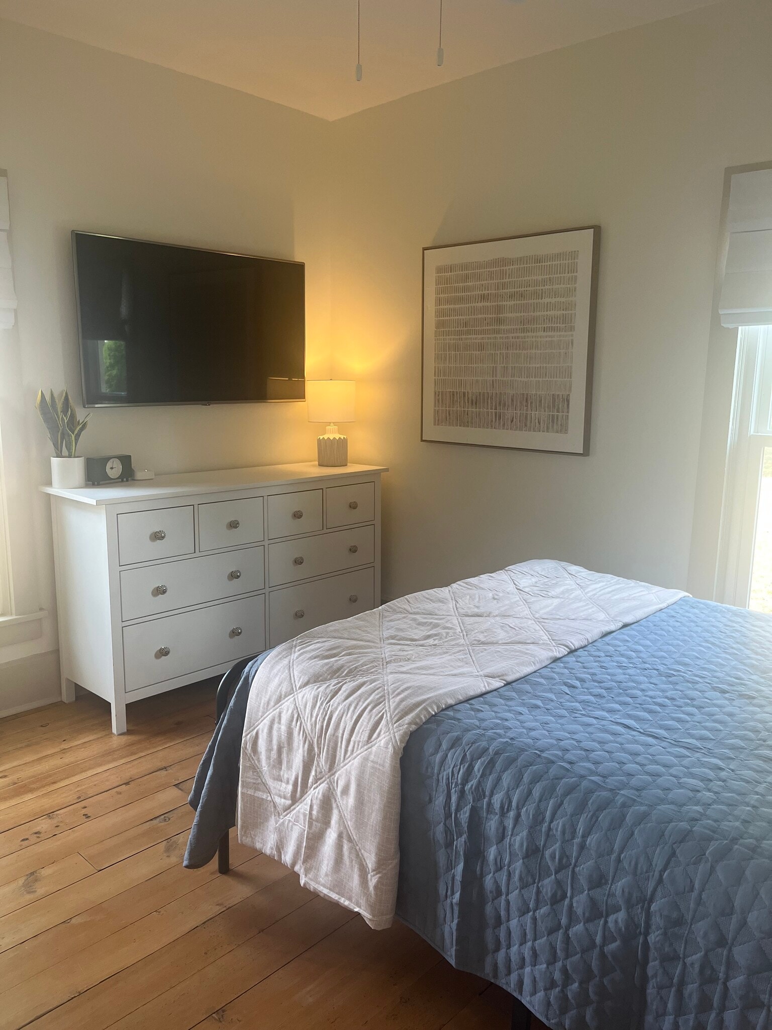 Building Photo - 406 W Front St