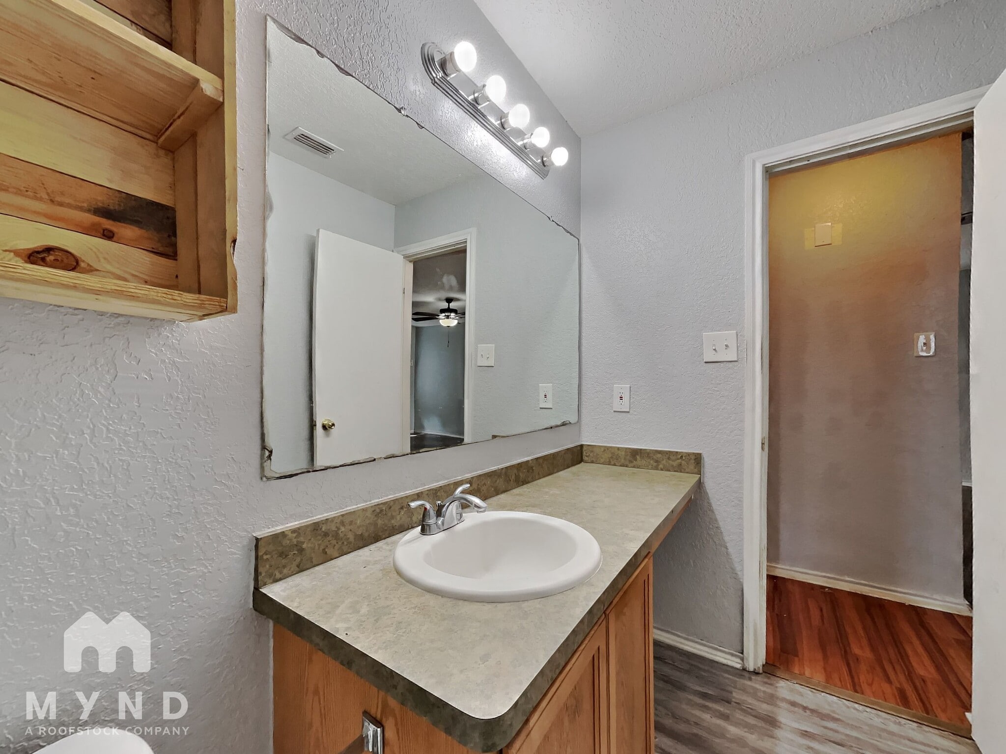 Building Photo - 8407 Mescal Pass